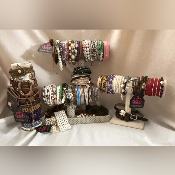 mixed brands Jewelry - Lot Of Over 100 Bracelets All Wearable New & Pre-Owned